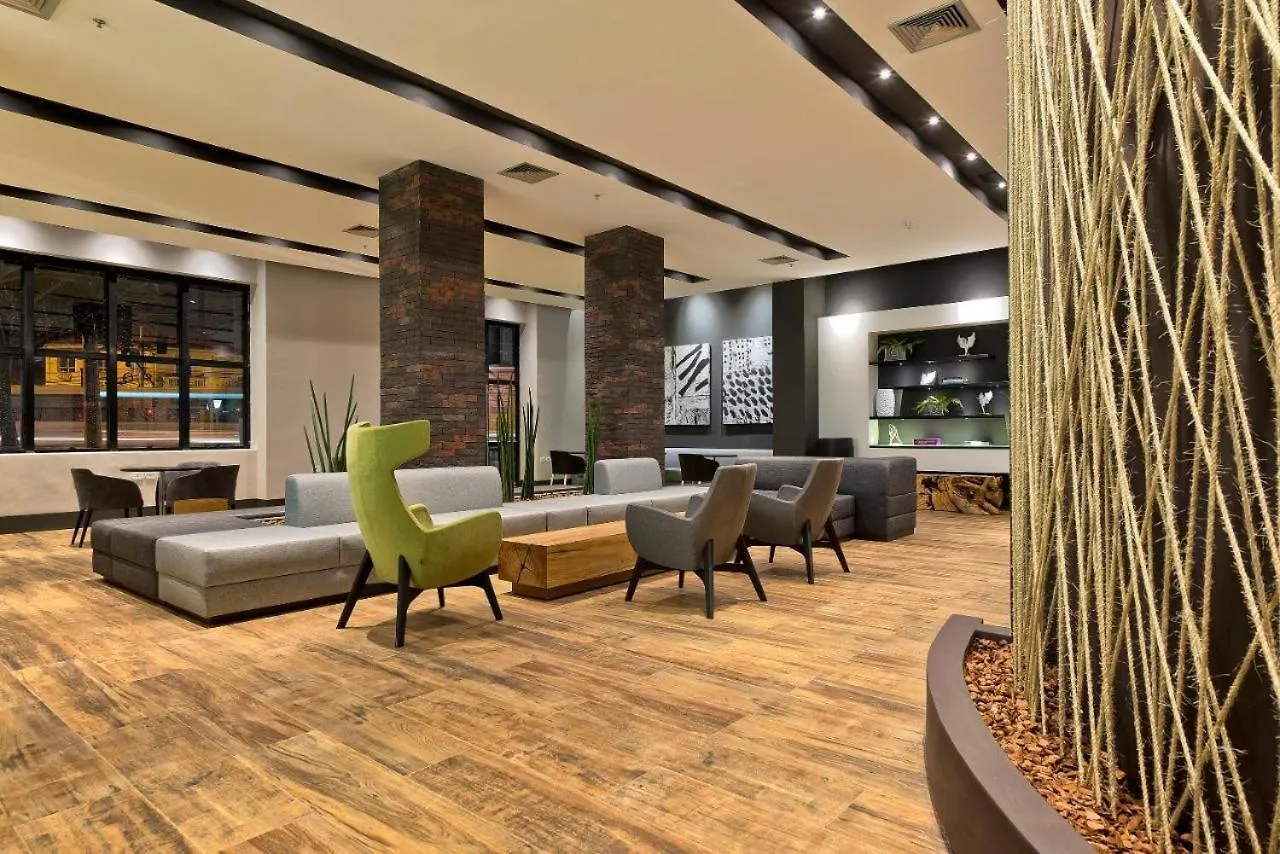סאו פאולו Flat 4 Estrelas Em Moema - Av Ibirapuera 2534 דירה סאו פאולו