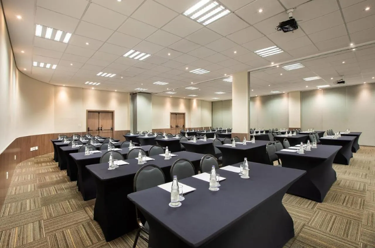 סאו פאולו Flat 4 Estrelas Em Moema - Av Ibirapuera 2534 0*, סאו פאולו